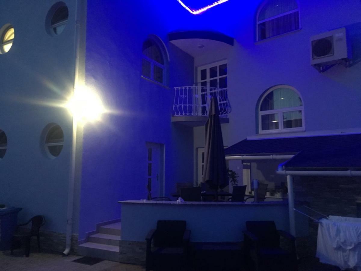 马瓦尼酒店 Hajdúszoboszló 外观 照片
